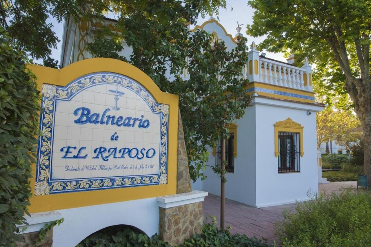 Hotel Balneario El Raposo Puebla de Sancho Perez Екстер'єр фото