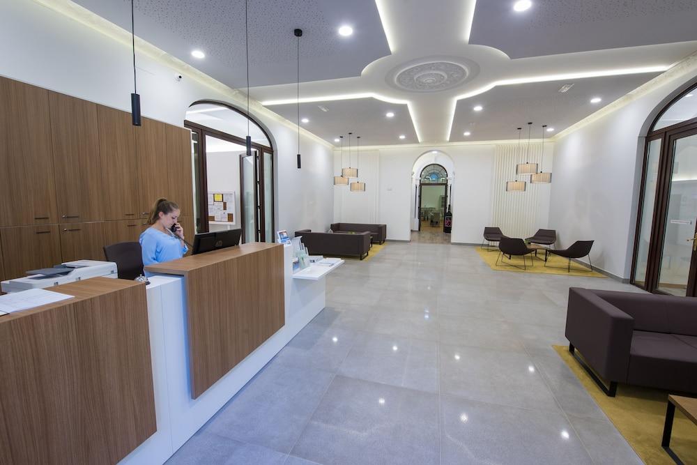 Hotel Balneario El Raposo Puebla de Sancho Perez Екстер'єр фото