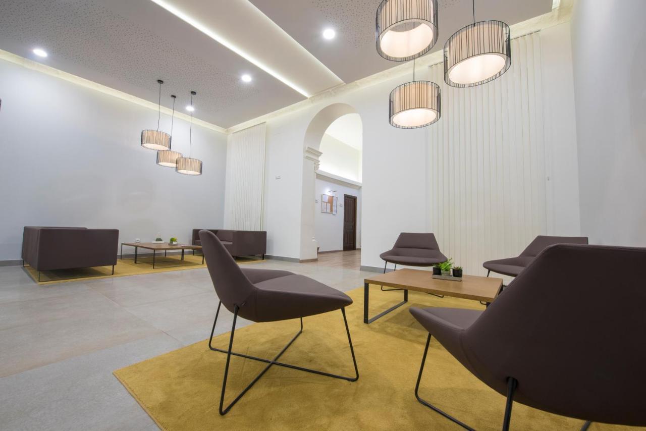 Hotel Balneario El Raposo Puebla de Sancho Perez Екстер'єр фото