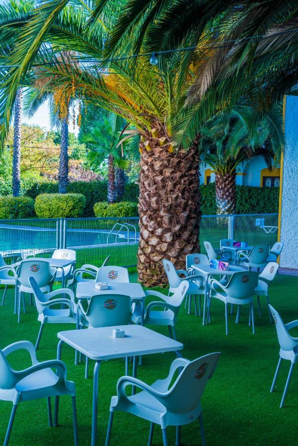 Hotel Balneario El Raposo Puebla de Sancho Perez Екстер'єр фото